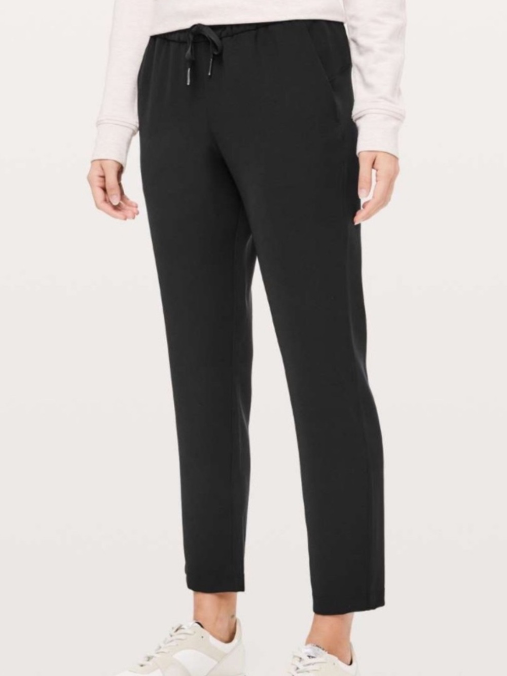 LULULEMON ON THE FLY PULL ON ELASTIC WAIST CROP TROUSER PANTS BLACK SZ 8